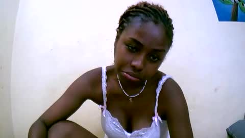 keisha759446 online show from January 7, 3:36 pm