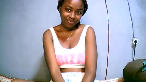 keisha759446 online show from March 6, 12:34 pm