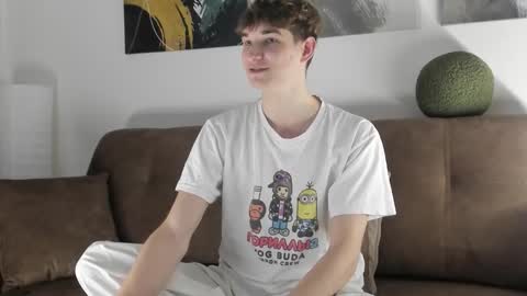 Snapshot of keithcozart1337 chatting on October 7, 12:57 pm Mark online show from October 7, 12:57 pm