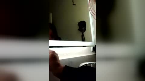 keithsinchanel online show from August 2, 10:57 am