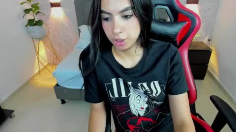 Snapshot of keithy_sex chatting on March 12, 7:17 pm K E I T H Y online show from March 12, 7:17 pm