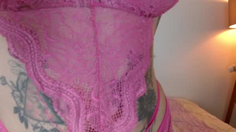 Snapshot of keket_smith chatting on December 13, 5:43 pm Keket online show from December 13, 5:43 pm