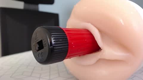 kekkje online show from November 11, 8:47 am