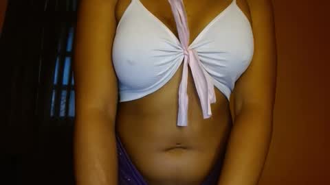 Kellie online show from December 19, 10:17 pm