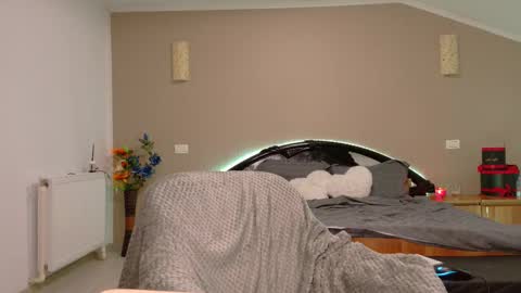 kellsey_shy online show from November 2, 3:09 am