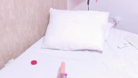 kelly_666 online show from March 19, 3:21 am