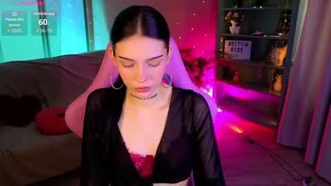 Snapshot of kelly__bunny chatting on July 2, 1:06 pm Kelly online show from July 2, 1:06 pm
