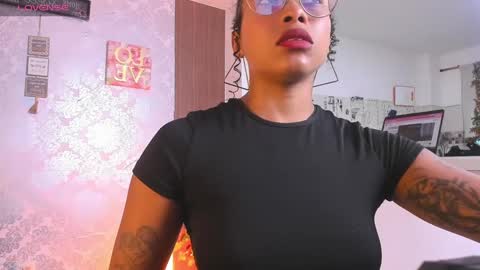 kelly__thomson online show from September 19, 11:16 pm