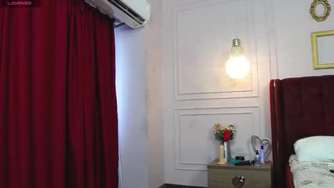 Kelly online show from October 7, 9:28 am