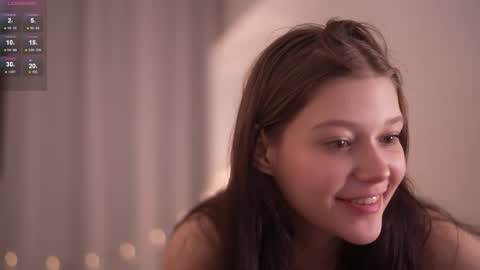  KELLY  online show from October 14, 4:41 pm