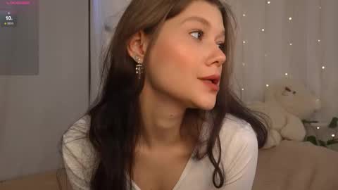  KELLY  online show from October 21, 8:48 am