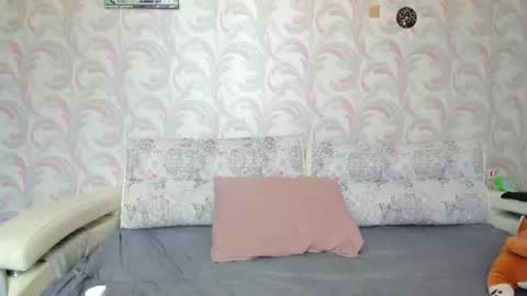 kelly_gerzikaaa online show from June 29, 7:14 am