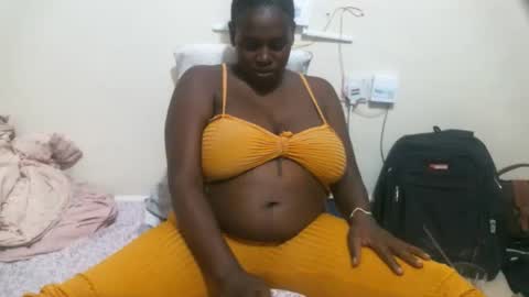 kelly_jones9 online show from February 6, 8:34 pm