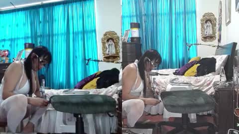 Snapshot of kelly_squirting chatting on November 19, 5:57 pm KELLY online show from November 19, 5:57 pm