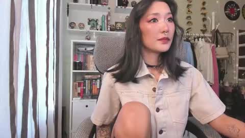 Snapshot of kellyasian chatting on September 14, 6:45 am Leia online show from September 14, 6:45 am