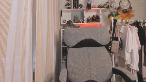 Leia online show from April 7, 7:20 am