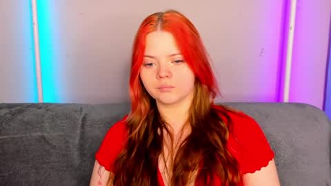 Snapshot of kellyfiery chatting on May 3, 1:11 am Kellyfiery online show from May 3, 1:11 am