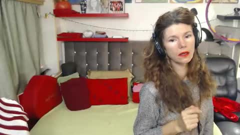 kelly online show from November 15, 5:38 am