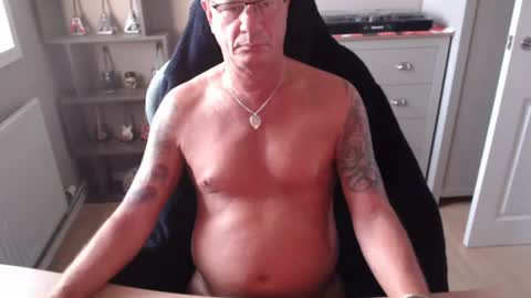 Snapshot of kellysomerset chatting on June 23, 4:43 am kellysomerset online show from June 23, 4:43 am