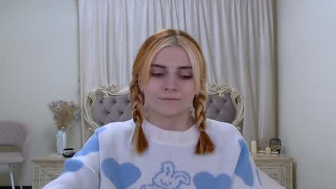Snapshot of kellystoneys chatting on February 7, 3:08 pm Kelly Stoneys online show from February 7, 3:08 pm