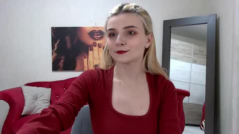 Snapshot of kellystoneys chatting on March 5, 7:17 pm Kelly Stoneys online show from March 5, 7:17 pm