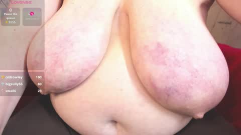 Kelly online show from April 18, 5:39 pm