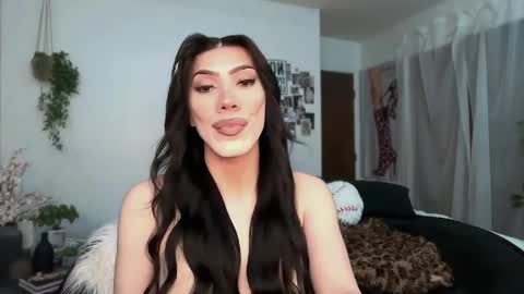 Kelsi  online show from March 2, 6:03 am