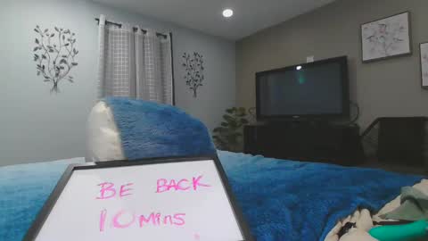 Snapshot of kelsearae chatting on January 1, 6:15 am Kelsea Rae online show from January 1, 6:15 am