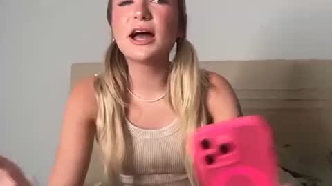 Kelsey Blu online show from March 19, 12:47 am