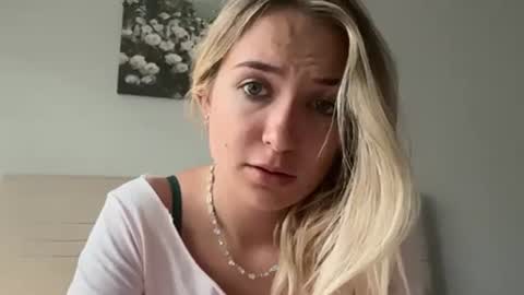 Kelsey Blu online show from April 23, 10:23 pm