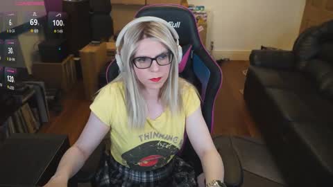 kelseycobalt online show from December 19, 9:44 pm