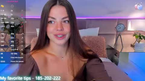 Snapshot of kelsi_di chatting on July 21, 5:21 am kelsi_di online show from July 21, 5:21 am