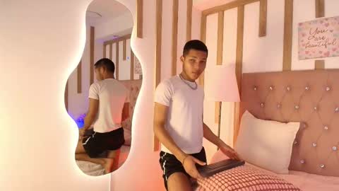 Kelvin online show from March 27, 12:38 pm