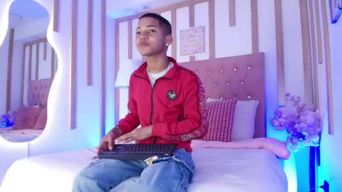 Kelvin online show from April 29, 12:53 pm