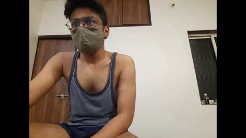 Snapshot of ken771 chatting on February 11, 7:16 pm ken771 online show from February 11, 7:16 pm