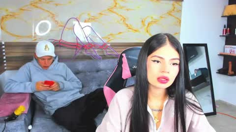Snapshot of ken_and_bonnie chatting on June 1, 12:34 am ken_and_bonnie online show from June 1, 12:34 am