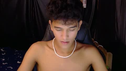 Snapshot of ken_bigcockxx chatting on March 14, 3:56 am Ken online show from March 14, 3:56 am