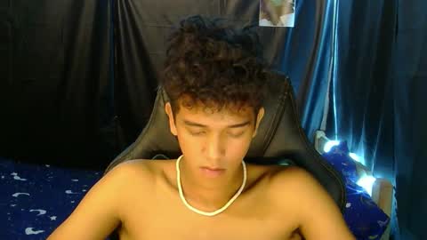 Snapshot of ken_bigcockxx chatting on March 27, 4:07 pm Ken online show from March 27, 4:07 pm