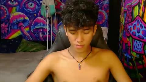 Snapshot of ken_bigcockxx chatting on May 24, 5:34 am Ken online show from May 24, 5:34 am