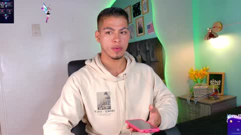   online show from January 19, 11:34 am