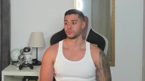 Snapshot of ken_mailik chatting on October 9, 11:14 pm ken_mailik online show from October 9, 11:14 pm