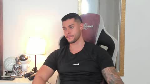 Snapshot of ken_mailik chatting on October 10, 11:15 pm ken_mailik online show from October 10, 11:15 pm