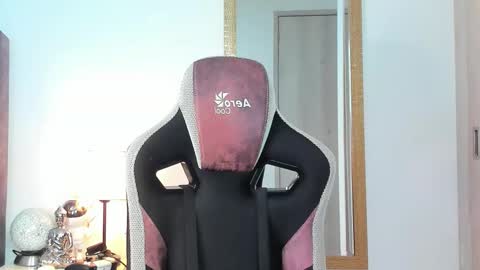 Snapshot of ken_mailik chatting on October 19, 7:25 pm ken_mailik online show from October 19, 7:25 pm