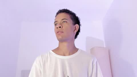 Julian Rivera   online show from November 23, 1:33 pm