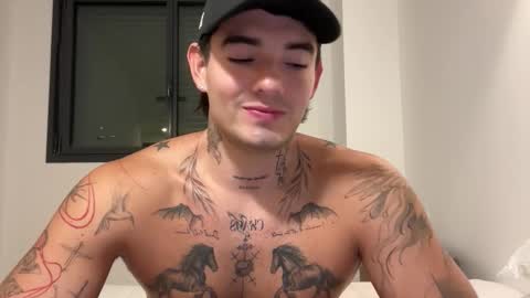 luis carlos esteban online show from October 20, 3:56 pm