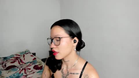 Kendal online show from January 6, 3:27 pm