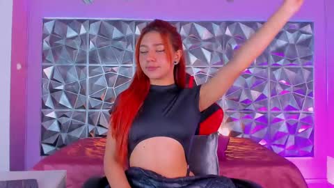 Snapshot of kendall23_ chatting on March 8, 3:35 pm Kendall online show from March 8, 3:35 pm