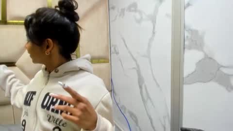 kendall69__ online show from December 17, 12:22 pm