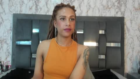 Kendall online show from December 18, 9:58 am