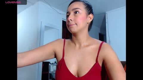 kendall online show from November 19, 9:42 am